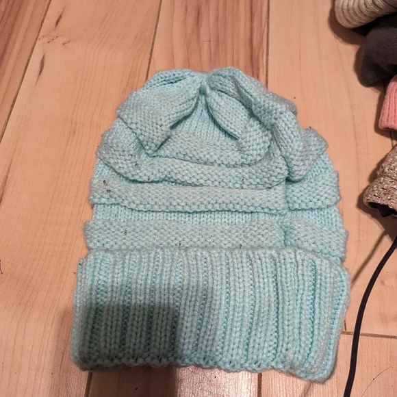 Beanies - Picture 1 of 12